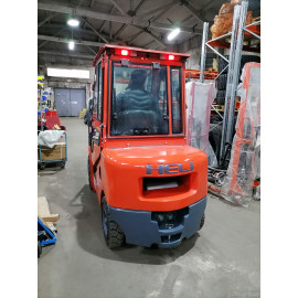 Дизельный вилочный погрузчик Heli 3 т. с кабиной