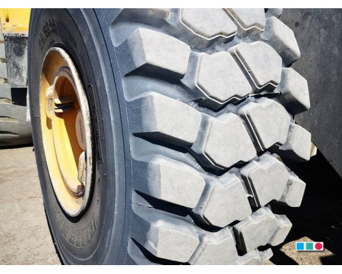 23.5R25 BKT EARTHMAX SR 41 195A2/185B E-4/L-4 **/* CR TL