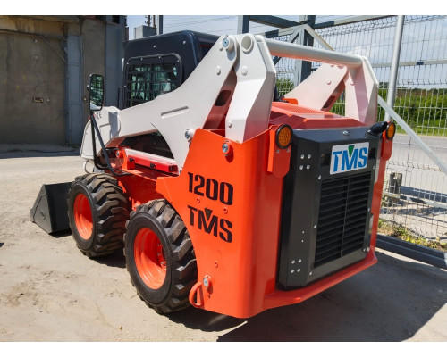 Мини-погрузчик TMS 1200 