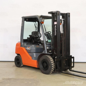 Погрузчик вилочный Toyota FDF20 V3000 в аренду