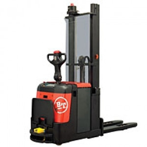 Полуавтоматизированные модели для штабелирования SAE200