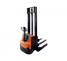 Электрический штабелер Toyota SWE120XR (Исполнение для рыбной промышленности)