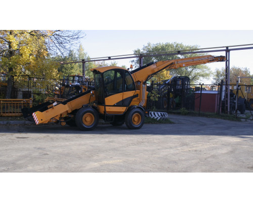 Погрузчик универсальный AMKODOR WLC12L1