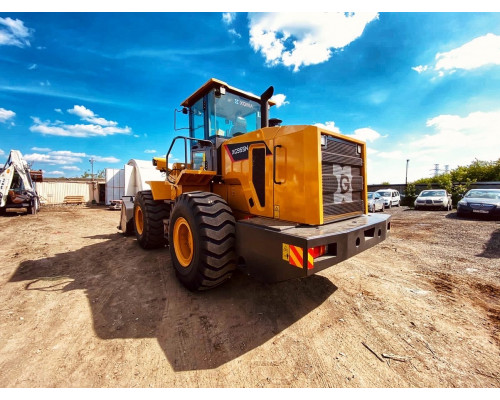 Фронтальный погрузчик XGMA XG955N