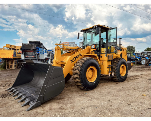 Фронтальный погрузчик XGMA XG 956N