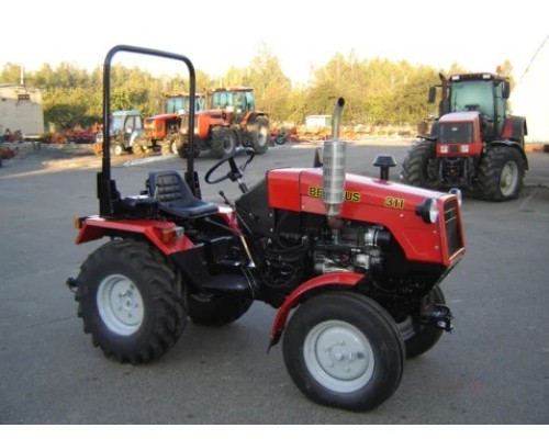 Трактор BELARUS-311