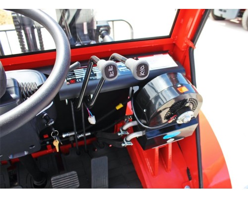 Дизельный автопогрузчик HELI CPCD30 (3 т)