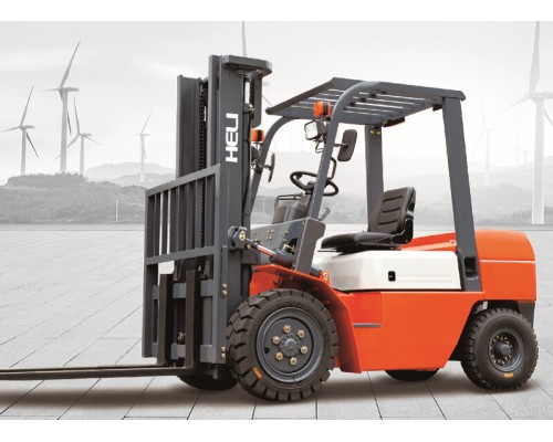 Газ/бензиновый автопогрузчик HELI CPQYD35 H3 (3.5 т)